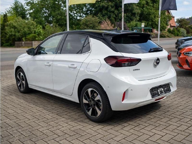 Gebraucht Opel Corsa 100 kW (136 PS) 2022 Jade weiss/arktis weiss Limousine