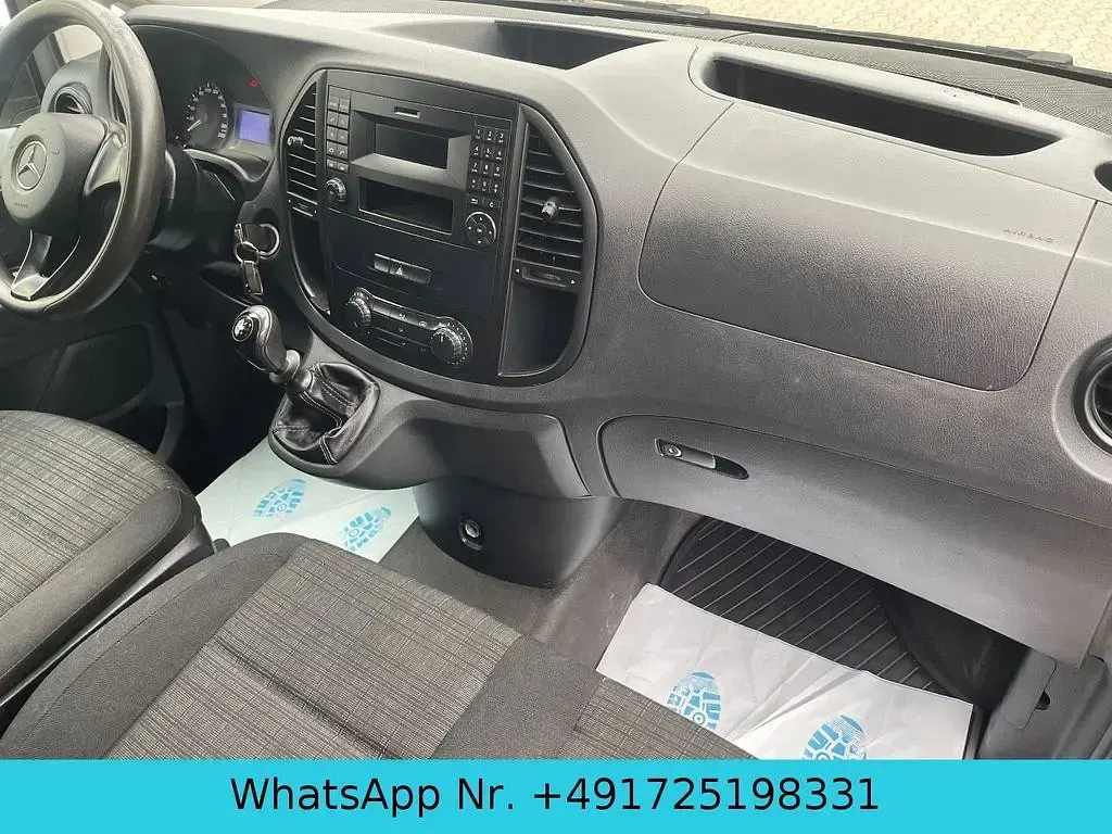 Gebraucht Mercedes Vito 114 PS (83 kW) 2015 Silber Van