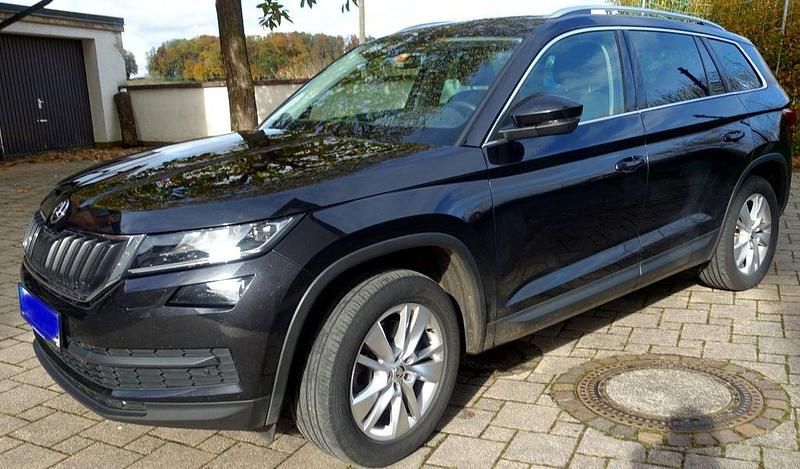 Schwarz Gebraucht 2019 Skoda Kodiaq Style SUV | 24.500 € (Fairer Preis) - Bild 1/4