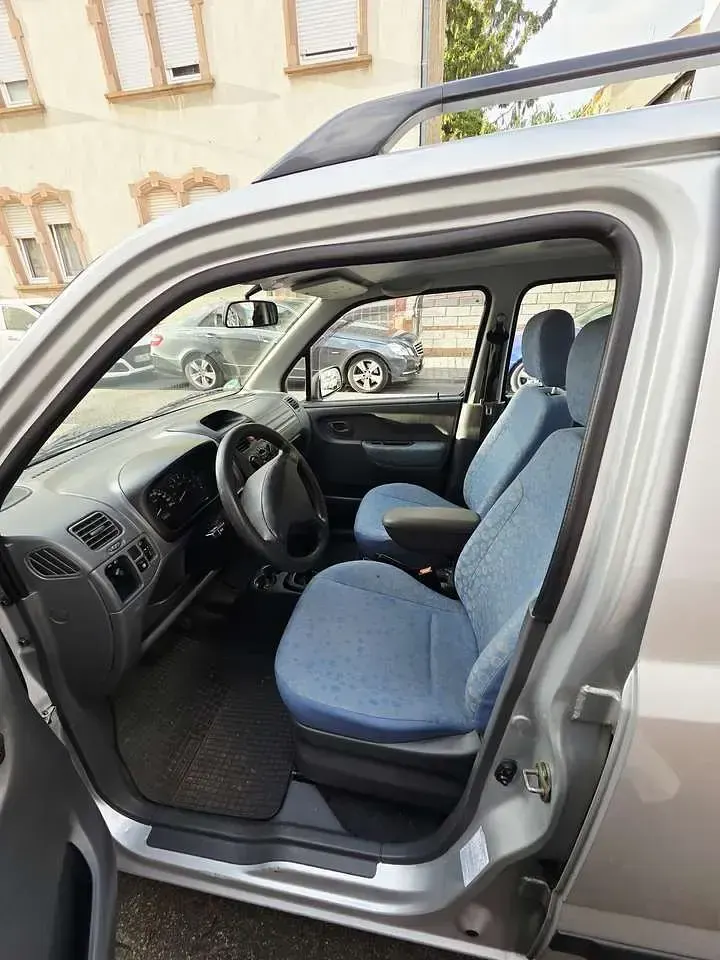 Gebraucht Suzuki Wagon R+ Comfort 94 PS (69 kW) 2003 Silber Van / Kleinbus