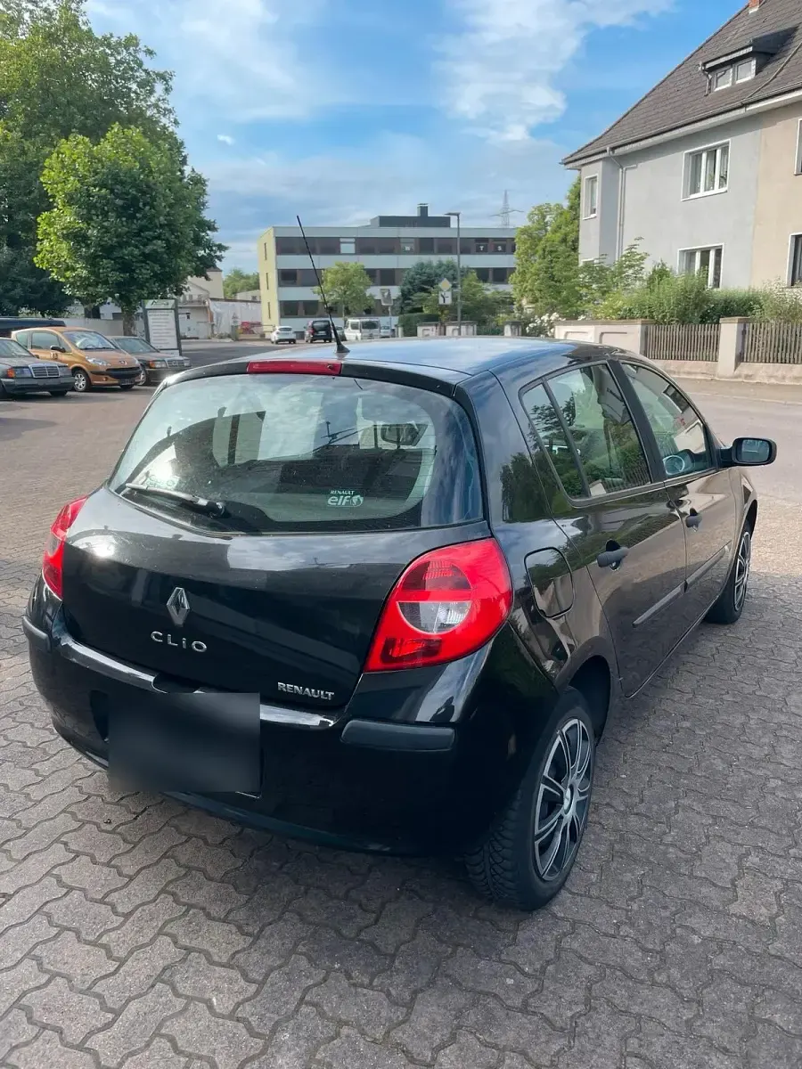 Gebraucht Renault Clio III 75 PS (55 kW) 2006 Schwarz Kleinwagen