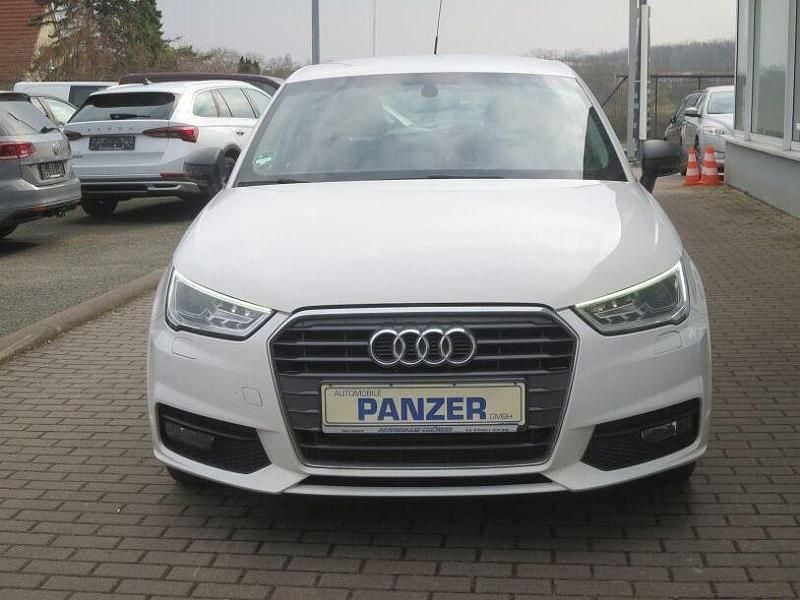 Gebraucht Audi A1 Design 149 PS (109 kW) 2015 Weiss Kleinwagen