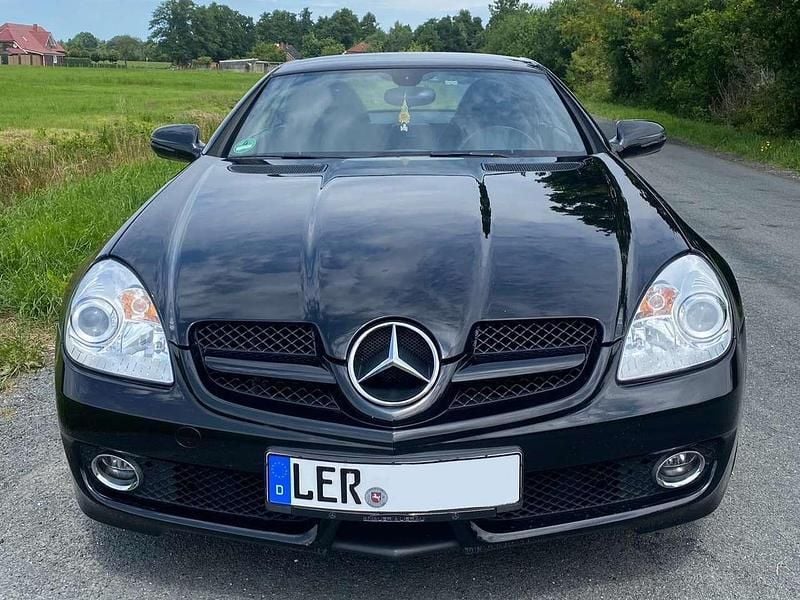 Schwarz Gebraucht 2008 Mercedes SLK200 Cabrio | 7.000 € (Superpreis) - Bild 1/4