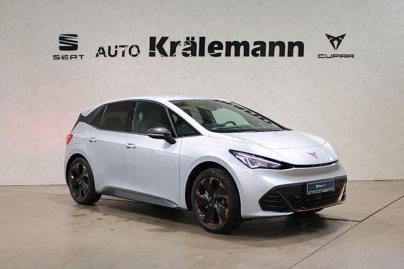 Neu Cupra Born 169 kW (231 PS) 2026 Silber Kleinwagen