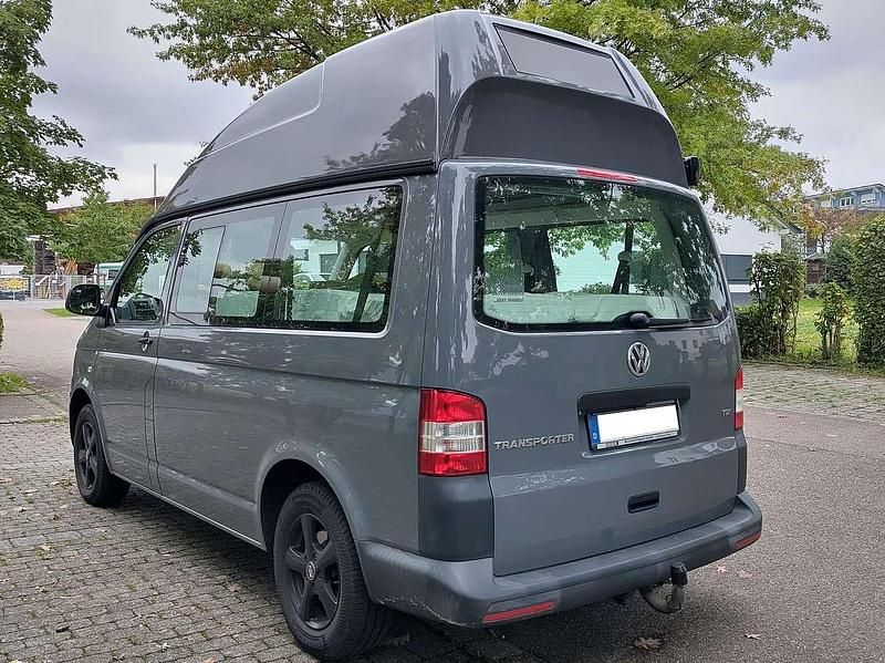 Gebraucht VW T6 140 PS (102 kW) 2015 Grau Van
