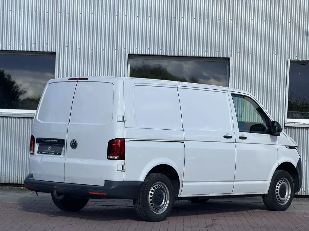 Gebraucht VW Transporter 110 PS (80 kW) 2020 Candyweiã Van