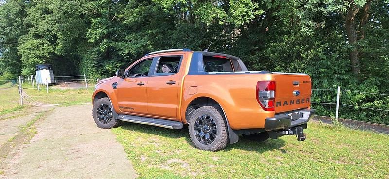 Orange Gebraucht 2021 Ford Ranger Wildtrack Abholung | 39.900 € (Etwas zu teuer) - Bild 1/4