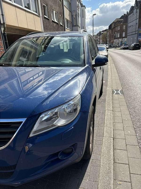 Blau Gebraucht 2008 VW Tiguan SUV | 4.100 € (Guter Preis) - Bild 1/4