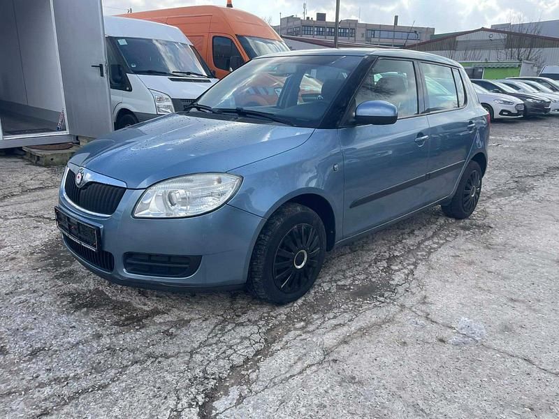 Gebraucht Skoda Fabia 70 PS (51 kW) 2009 Grau Kleinwagen