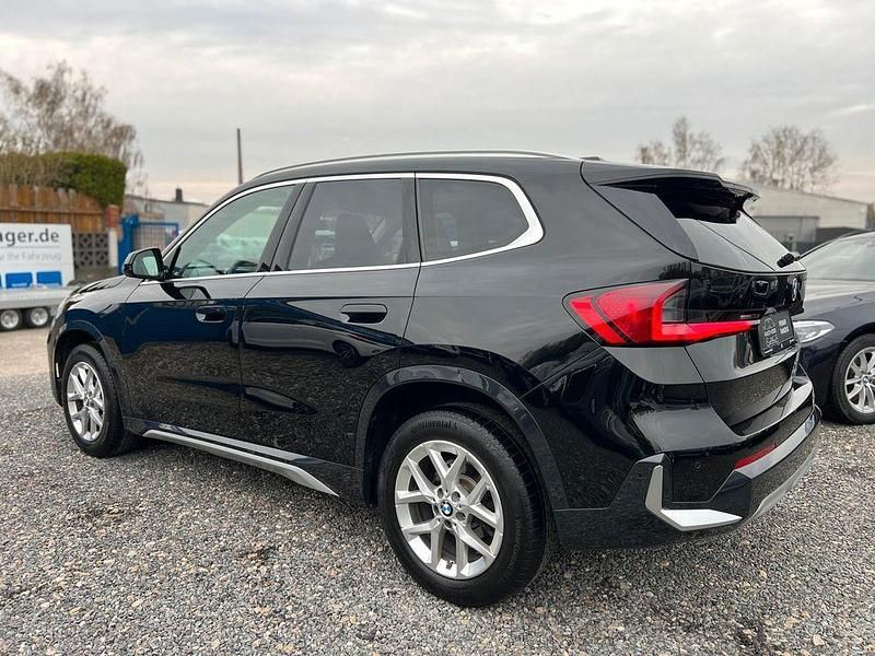 Gebraucht BMW X1 xLine 150 PS (110 kW) 2023 Schwarz SUV