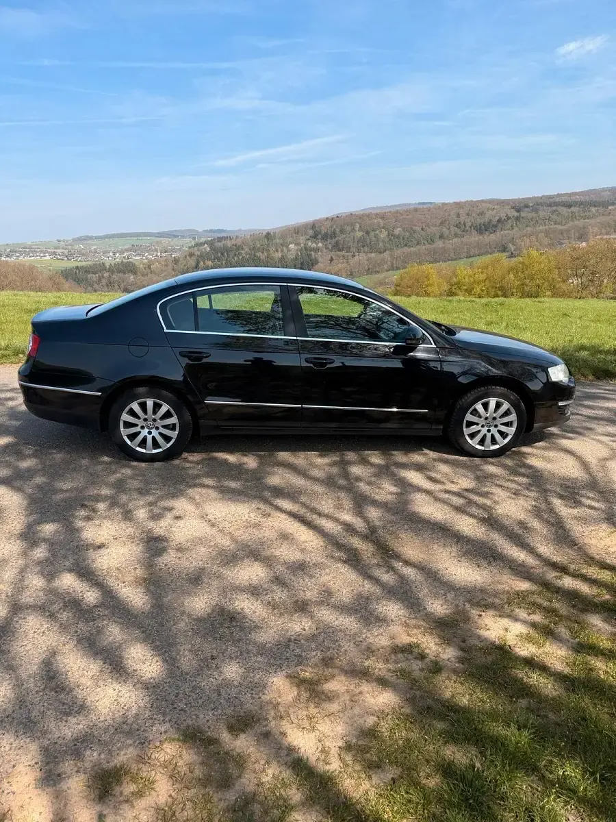 Używany VW Passat 160 KM (117 kW) 2009 Czarny Sedan/Limuzyna