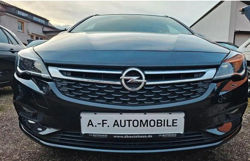Gebraucht Opel Astra Edition 110 PS (80 kW) 2018 Schwarz Kombi