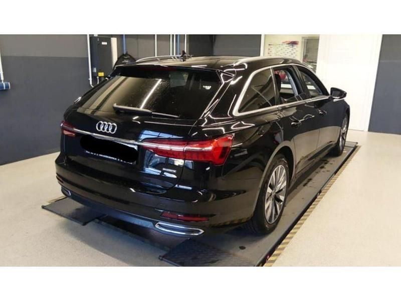 Gebraucht Audi A6 Ambiente 299 PS (219 kW) 2022 Schwarz Kombi