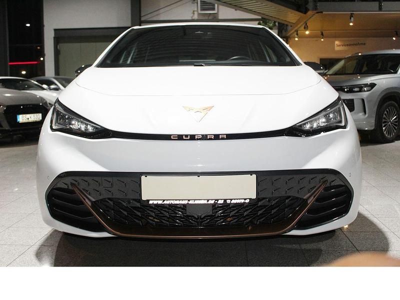 Gebraucht Cupra Born 150 kW (204 PS) 2023 Weiß Kleinwagen