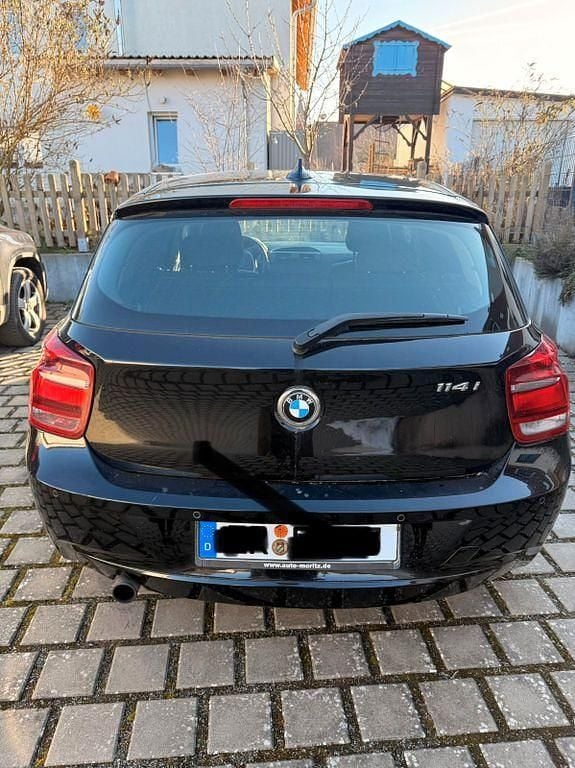 Gebraucht BMW 114 102 PS (75 kW) 2012 Schwarz Kleinwagen