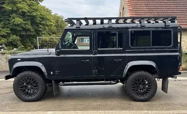 Gebraucht Land Rover Defender SE 122 PS (89 kW) 2014 Schwarz Kombi