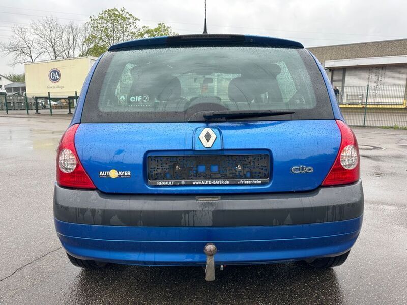 Gebraucht Renault Clio II Dynamique 75 PS (55 kW) 2005 Blau Kleinwagen