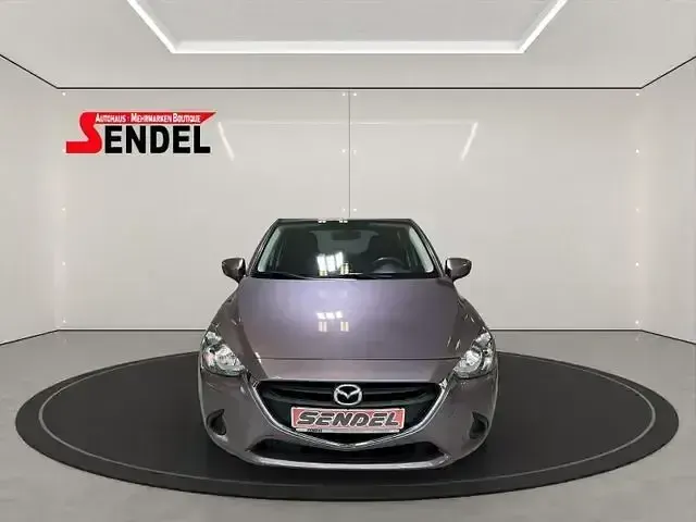 Usata Mazda 2 Prime-Line 75 CV (55 kW) 2015 Viola Berlina
