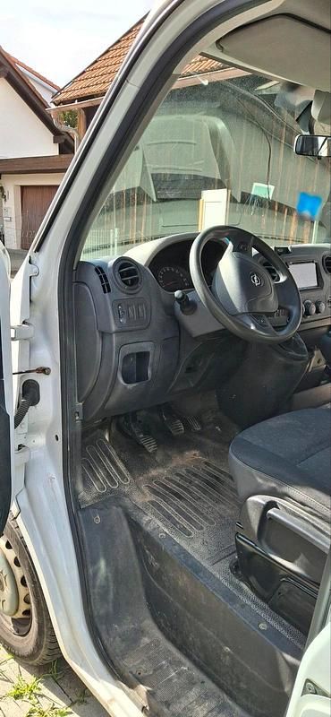 Gebraucht Opel Movano 160 PS (117 kW) 2012 Weiß Van / Kleinbus