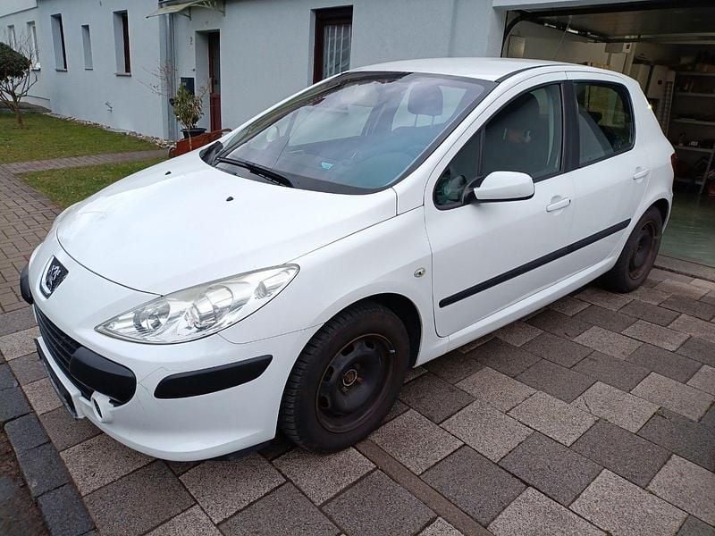 Gebraucht Peugeot 307 109 PS (80 kW) 2007 Weiß Kombi