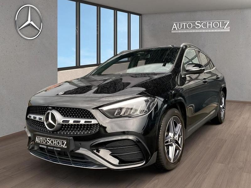 Schwarz Gebraucht 2024 Mercedes GLA200 AMG SUV | 41.668 € (Fairer Preis) - Bild 1/4