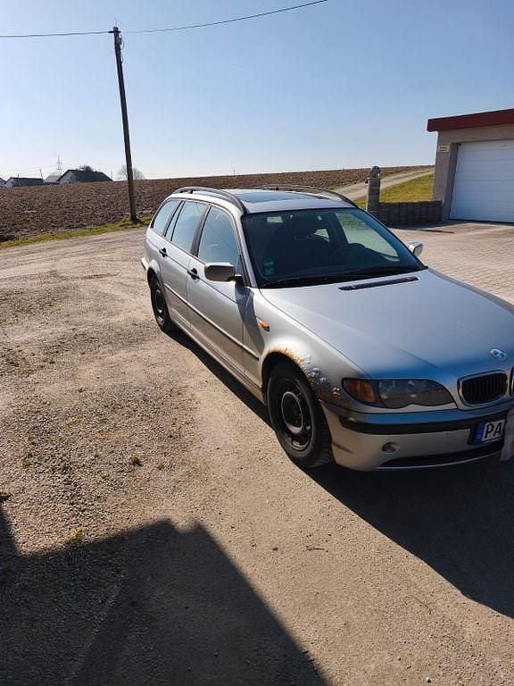 Gebraucht BMW 318 143 PS (105 kW) 2003 Silber Kombi