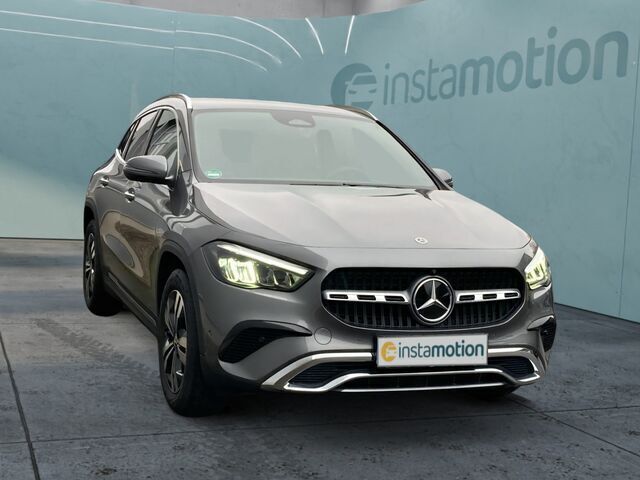 Grau Gebraucht 2024 Mercedes GLA220 Progressive SUV | 48.860 € (Teuer) - Bild 1/2