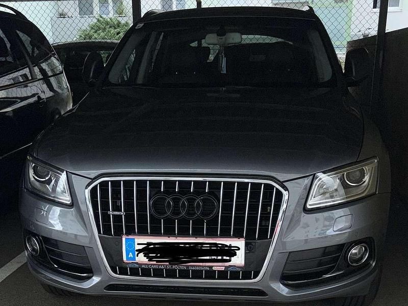 Grau Gebraucht 2016 Audi Q5 SUV | 20.500 € (Fairer Preis) - Bild 1/4