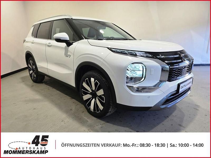Gebraucht Mitsubishi Outlander P-HEV Edition+ 306 PS (225 kW) 2024 Weiss SUV