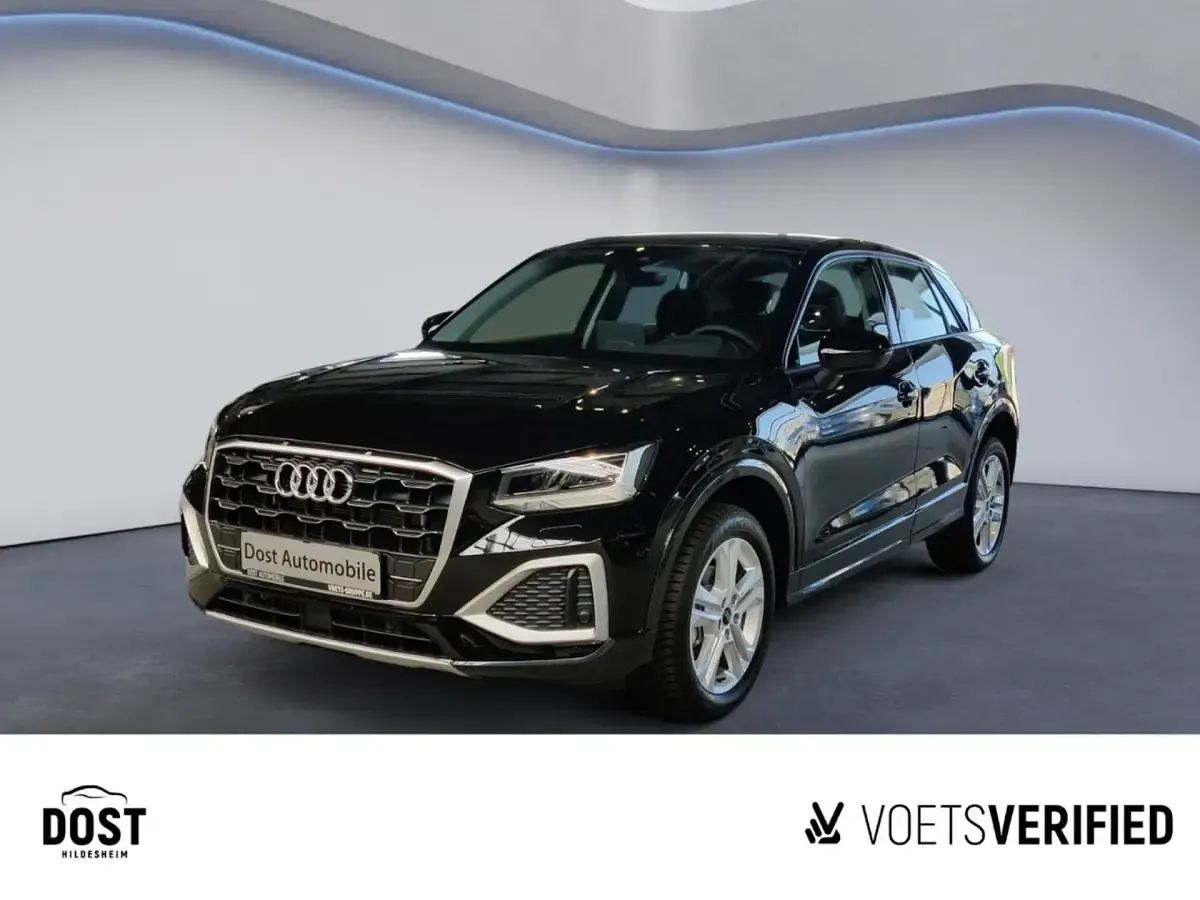Gebraucht Audi Q2 Advanced Plus 150 PS (110 kW) 2025 Mythosschwarz metallic SUV