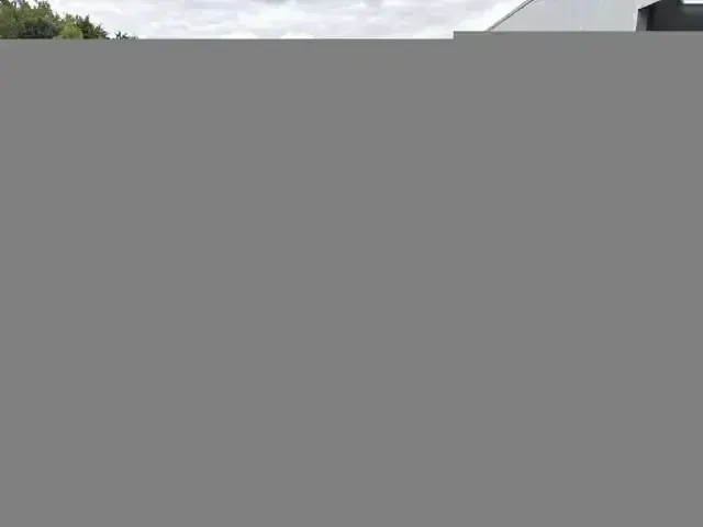 Neu Suzuki Swift Comfort 82 PS (60 kW) 2025 Rot Limousine