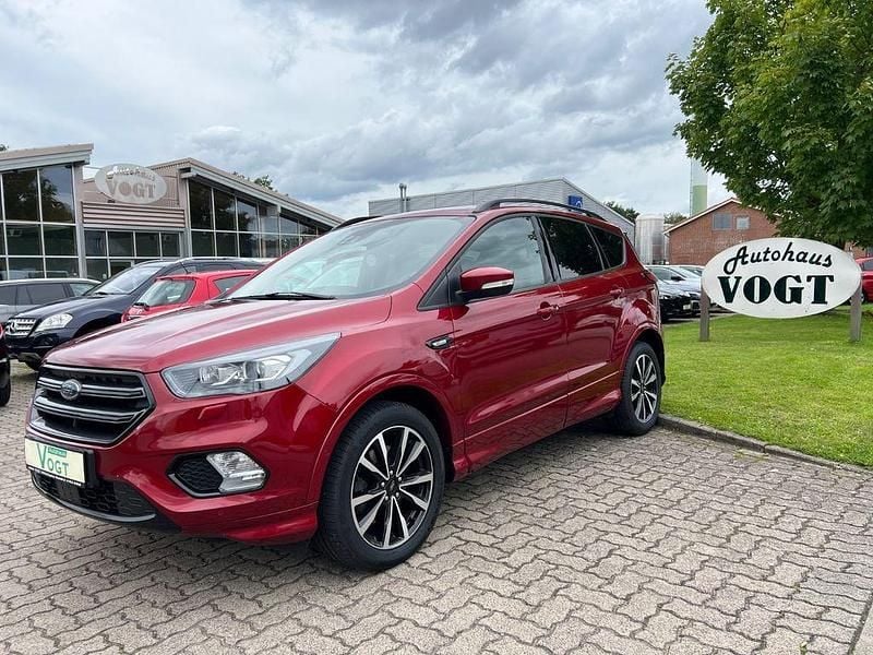 Rot Gebraucht 2020 Ford Kuga ST-Line SUV | 20.990 € (Fairer Preis) - Bild 1/4
