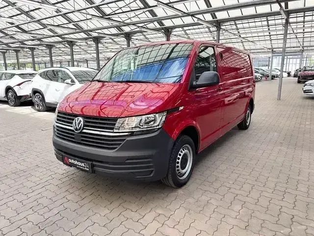 Gebraucht VW T6.1 110 PS (80 kW) 2021 Rot Van