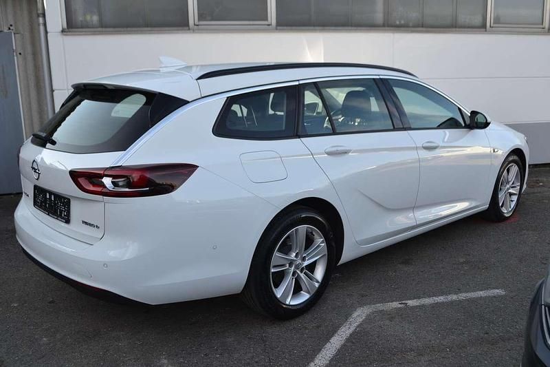 Gebraucht Opel Insignia 170 PS (125 kW) 2017 Weiß Kombi