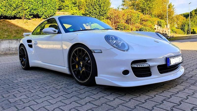 Weiß Gebraucht 2008 Porsche 997 Turbo Coupé | 104.900 € - Bild 1/4