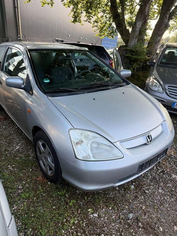 Grau Gebraucht 2001 Honda Civic S Limousine | 850 € (Guter Preis) - Bild 1/4