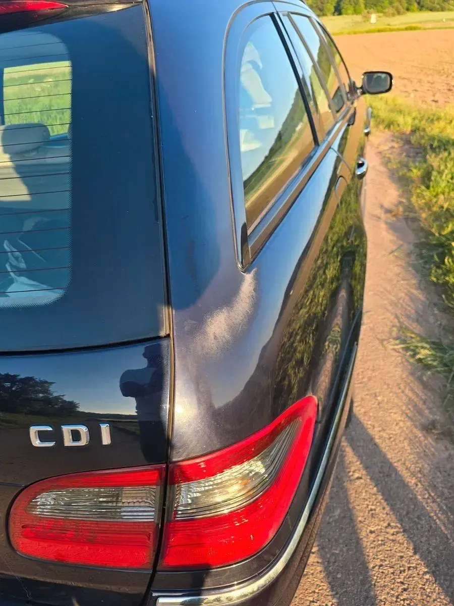 Usado Mercedes E220 Elegance 170 CV (125 kW) 2008 Azul Familiar
