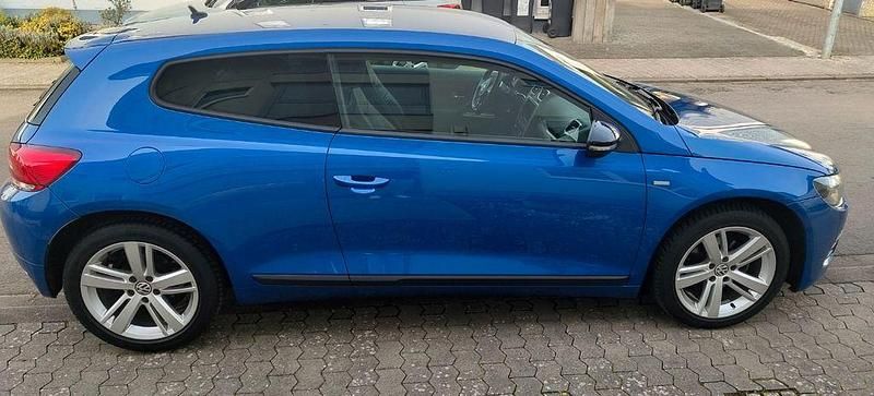 Gebraucht VW Scirocco Match 140 PS (102 kW) 2012 Blau Coupé