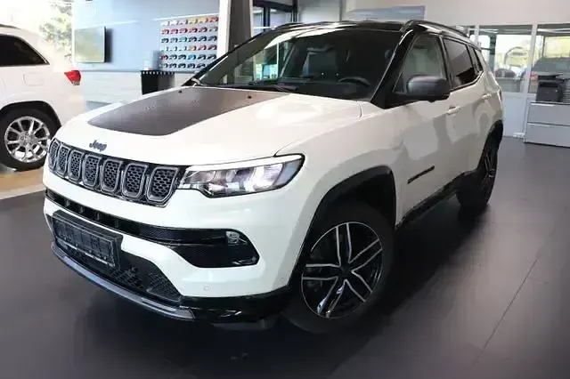 Second-hand Jeep Compass 60 CP (44 kW) 2022 Andere SUV