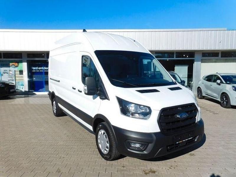 Gebraucht Ford Transit Trend 131 PS (96 kW) 2024 Weiß Limousine
