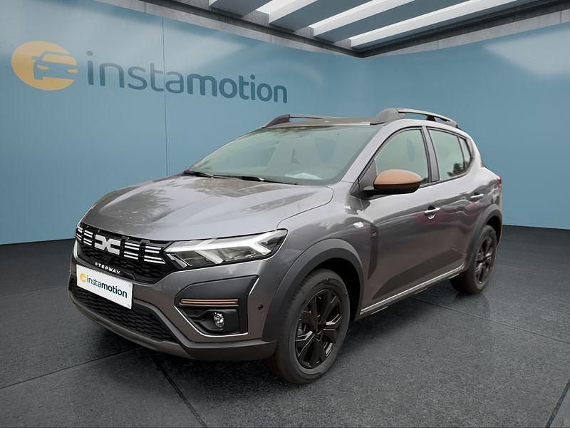 Grau Neu 2025 Dacia Sandero Stepway Kleinwagen | 21.899 € (Etwas zu teuer) - Bild 1/4
