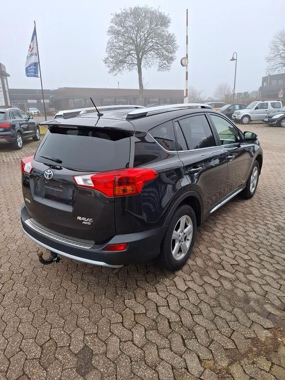 Gebraucht Toyota RAV4 Edition-S 150 PS (110 kW) 2015 Braun SUV