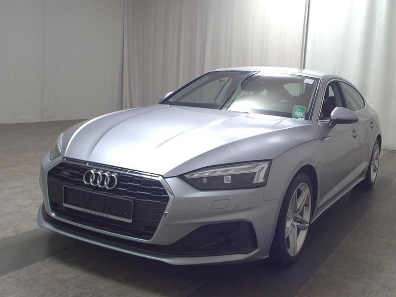 Gebraucht Audi A5 Sportback Ambiente 204 PS (150 kW) 2021 Silber Kleinwagen