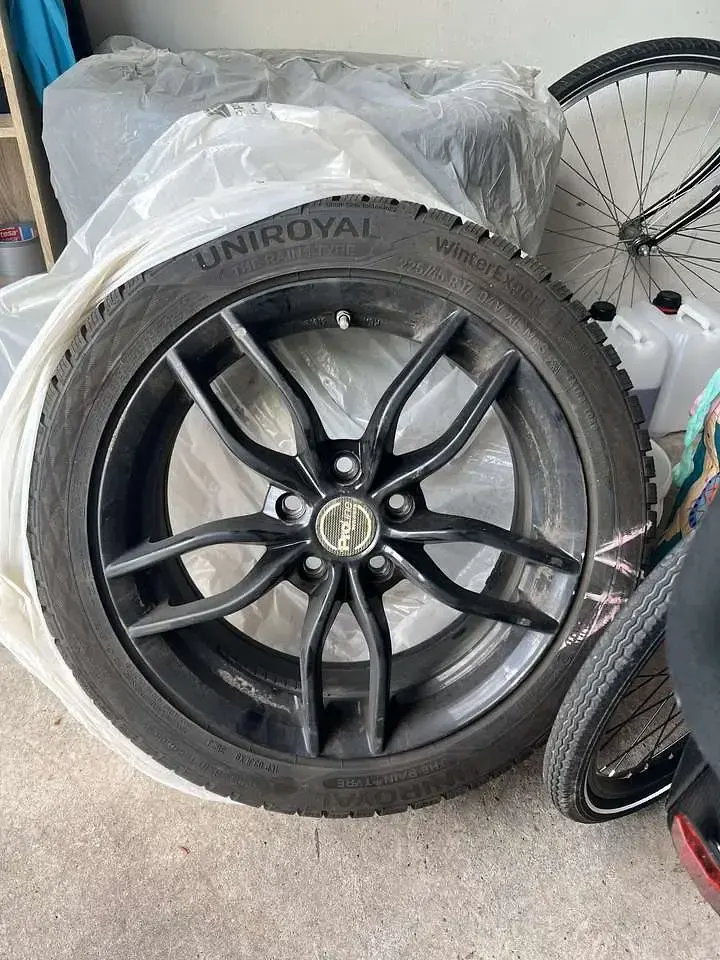 Gebraucht Hyundai i30 Intro Edition 140 PS (102 kW) 2017 Weiß Kleinwagen