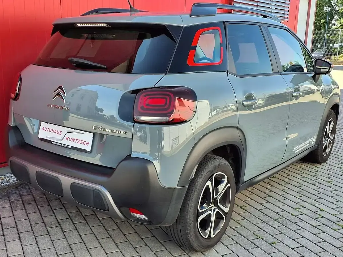 Gebraucht Citroën C3 Aircross Feel 110 PS (80 kW) 2022 Khakigrau SUV
