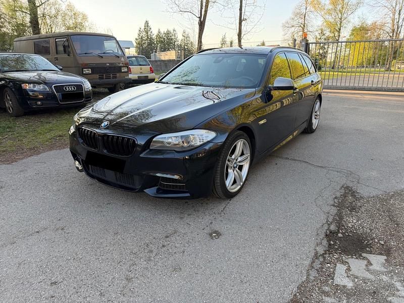 Gebraucht BMW M550 Performance 381 PS (280 kW) 2013 Schwarz Limousine