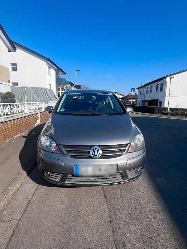 Gebraucht VW Golf V 102 PS (75 kW) 2007 Grau Limousine