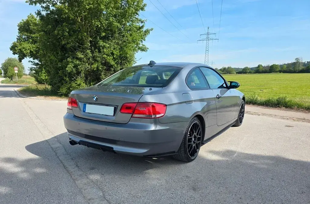 Używany BMW 320 Performance 170 KM (125 kW) 2009 Szary Coupe