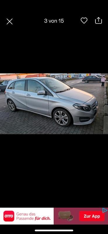 Silber Gebraucht 2016 Mercedes B200 Van / Kleinbus | 16.850 € - Bild 1/4