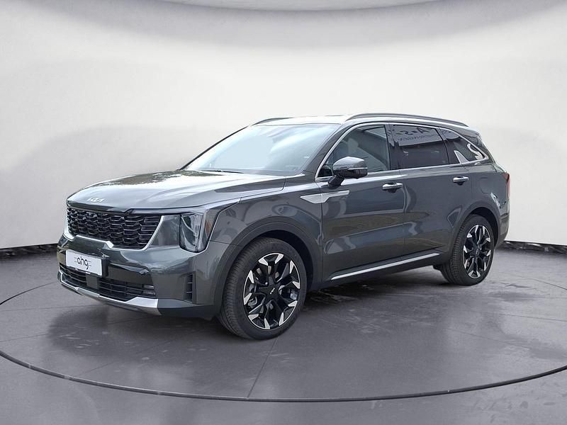 Grau Gebraucht 2025 Kia Sorento Platinum SUV | 57.980 € (Fairer Preis) - Bild 1/4